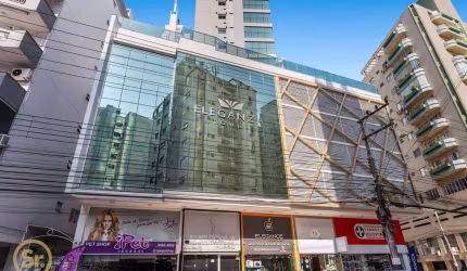 Apartamento com 3 dormitórios à venda, 141 m² por R$ 6.700.000 - Centro - Balneário Camboriú/SC