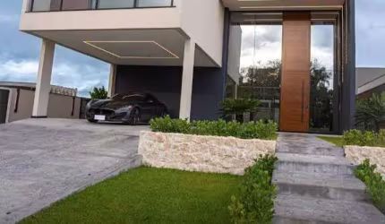 Casa com 4 dormitórios à venda, 590 m² por R$ 5.800.000 - Centro - Camboriú/SC