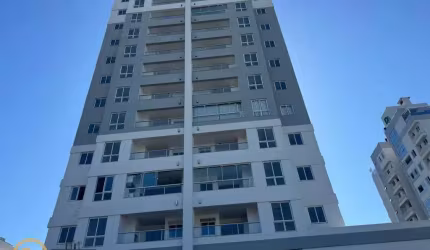 Apartamento com 2 dormitórios à venda, 71 m² por R$ 810.000,00 - Vila Operária - Itajaí/SC