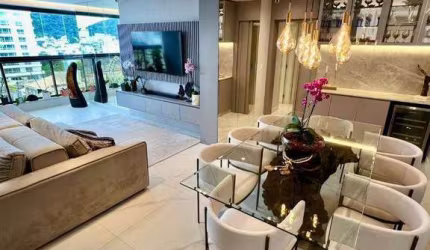 Apartamento 3 suítes no Edifício Surfers Paradise Praia Brava