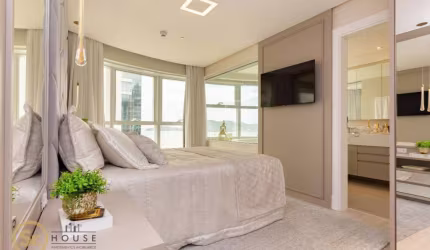 Apartamento com 3 dormitórios à venda, 165 m² por R$ 8.450.000,00 - Pioneiros - Balneário Camboriú/SC