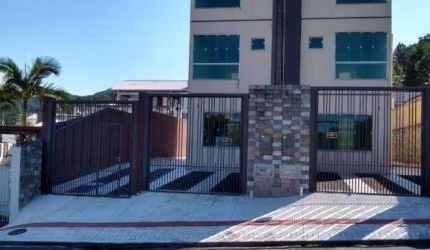 Sobrado com 3 dormitórios à venda, 130 m² por R$ 1.250.000,00 - Ariribá - Balneário Camboriú/SC