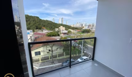 Apartamento com 2 dormitórios à venda, 66 m² por R$ 950.000,00 - Ariribá - Balneário Camboriú/SC