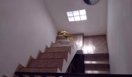 Casa 4 dormitórios ou + para Venda em Várzea Paulista, JARDIM ITALIA, 4 dormitórios, 1 suíte, 2 banheiros, 1 vaga