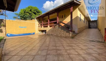 Casa 3 dormitórios para Venda em Várzea Paulista, VILA SANTA TEREZINHA, 3 dormitórios, 1 suíte, 3 banheiros, 6 vagas