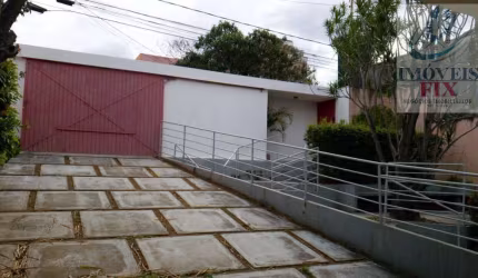 Casa Comercial para Locação em Jundiaí, Centro, 5 dormitórios, 1 suíte, 4 banheiros, 6 vagas