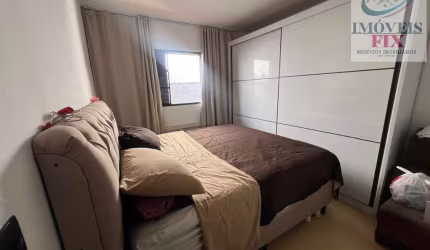 Casa 2 dormitórios para Venda em Campo Limpo Paulista, Jardim Vitória, 2 dormitórios, 2 banheiros, 2 vagas