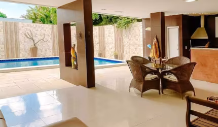 Linda Casa no Condomínio Jardim do Horto com 4 Quartos na Gruta de Lourdes