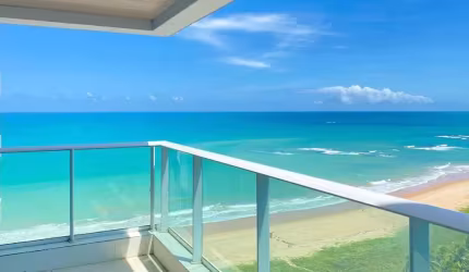 Apartamento Beira mar com 4 Suítes 196 m² em Guaxuma, Maceió
