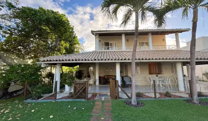 Casa solta em Lote Individual dentro do Foz do Joanes