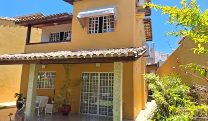 Linda casa a venda