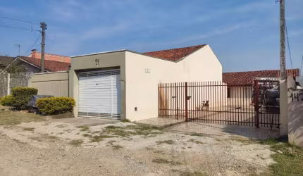 Casa 03 quartos para Venda no Guarani em Colombo Parana