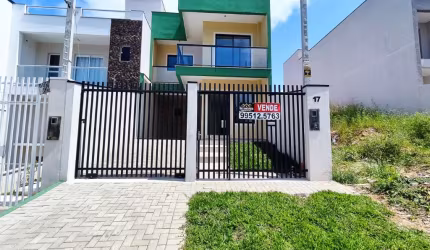 Sobrado com 3 dormitórios à venda, 122 m² por R$ 650.000,00 - Pilarzinho - Curitiba/PR