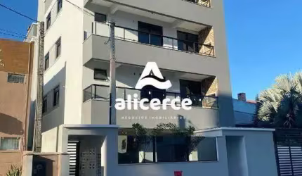 Apartamento à venda com 2 quartos 1 suíte, 78,76m² em Flor de Nápolis São José