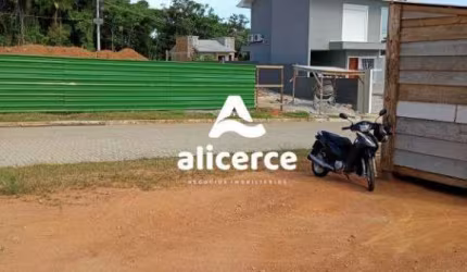 Lote à venda com , 200m² em Forquilhas São José