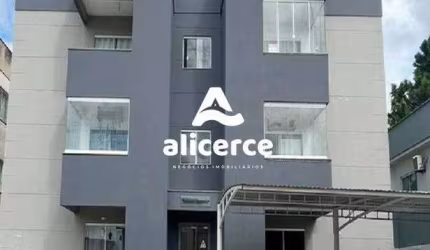 Apartamento à venda com 2 quartos 1 suíte, 66m² em Aririú Palhoça