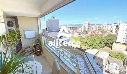 Apartamento à venda com 3 quartos 1 suíte, 92m² em Barreiros São José