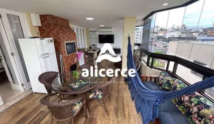 Cobertura à venda com 3 quartos 1 suíte, 245m² em Estreito Florianópolis