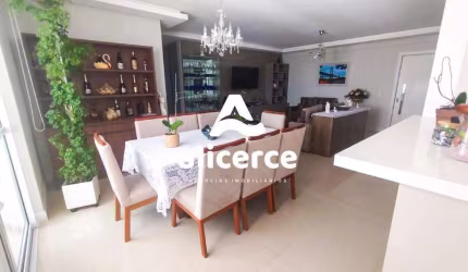 Apartamento à venda com 3 quartos 2 suítes, 137,3m² em Estreito Florianópolis
