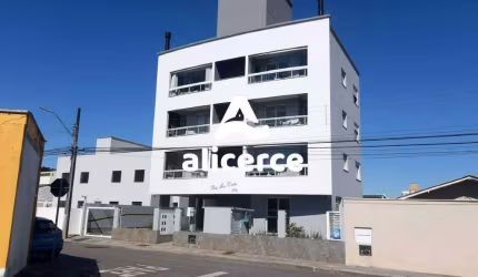 Apartamento à venda com 2 quartos 1 suíte, 80m² em Flor de Nápolis São José