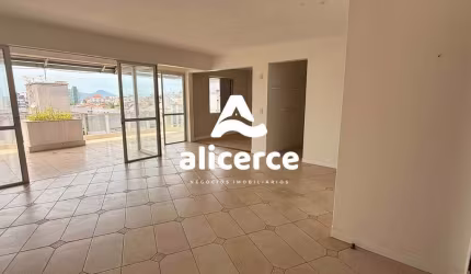Cobertura à venda com 4 quartos 1 suíte, 157,13m² em Coqueiros Florianópolis