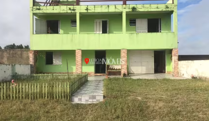 Sobrado Maravilhoso com Vista para o Mar – Balneário Pinhal