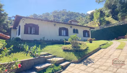 Casa para Venda em Teresópolis, Albuquerque, 3 dormitórios, 3 suítes, 3 banheiros, 3 vagas