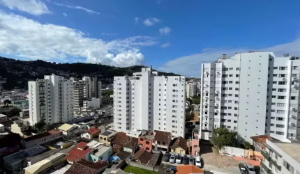 Venda | Apartamento com 3 quartos no Centro de Florianópolis