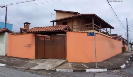 Casa com 2 dormitórios à venda, 200 m² por R$ 850.000 - Jordanópolis - Arujá/SP