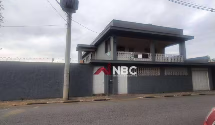 Casa com 4 dormitórios para alugar, 500 m² por R$ 12.000,00/mês - Centro - Arujá/SP