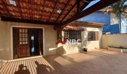Casa à venda, 235 m² por R$ 850.000,00 - Centro - Arujá/SP