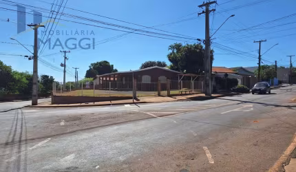 Casa Comercial 299 em Ibiporã