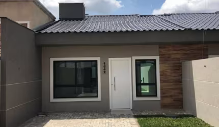 CASA NOVA COM TRÊS QUARTOS