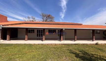 Chácara com 3 dormitórios para alugar, 5500 m² por R$ 12.000/mês - Guaxinduva - Atibaia/SP
