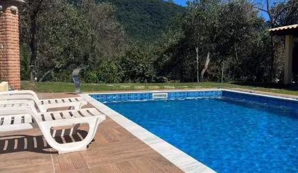 Venda de Chácara de tirar o fôlego