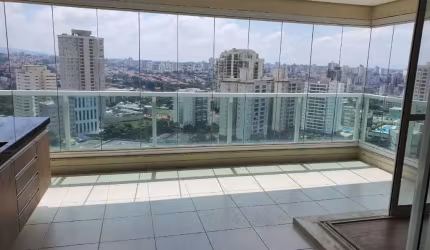 Apartamento de Alto Padrão, 14º andar, 3 suites, semi mobiliado.
