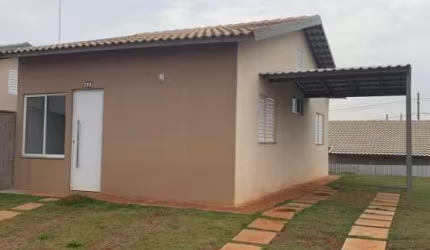Casa Condomínio 02 dormitórios em Boituva