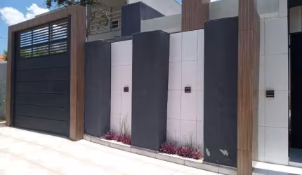 Casa em condomínio fechado com 3 quartos à venda no Jardim Sartorelli, Iperó  por R$ 650.000