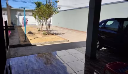 Imperdível! Casa à venda em Boituva-SP, Residencial Vitiello: 1 quarto, 1 sala, 1 banheiro, 4 vagas de garagem, 58m².