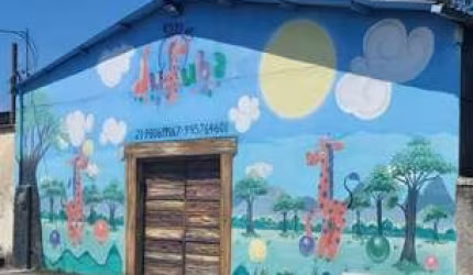 SALAO AMPLO