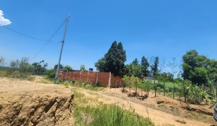 TERRENO NO CHAPERO