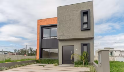 Casa em condomínio fechado com 3 quartos à venda na Rua Jean Vardaramatos, 130, Hípica, Porto Alegre por R$ 780.000