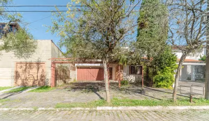 Casa com 3 quartos à venda na Rua Adão Pinheiro da Silva, 315, Ipanema, Porto Alegre por R$ 949.000