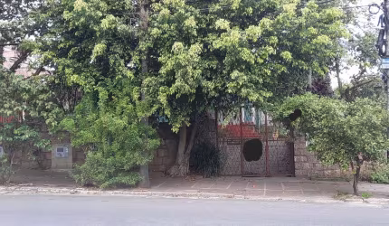 Terreno à venda na Avenida Otto Niemeyer, 727, Tristeza, Porto Alegre por R$ 1.800.000