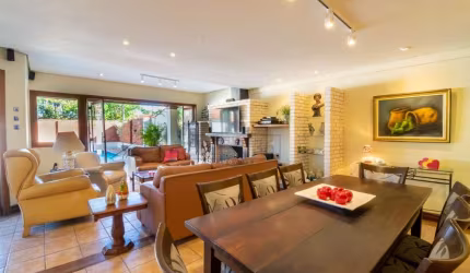 Casa com 3 quartos à venda na Rua Coronel João Leite Filho, 125, Jardim Isabel, Porto Alegre por R$ 1.270.000
