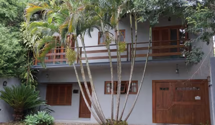 Casa com 4 quartos à venda na Rua Landel de Moura, 111, Tristeza, Porto Alegre por R$ 1.200.000