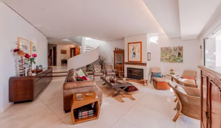 Casa com 4 quartos à venda na Rua Curupaiti, 113, Cristal, Porto Alegre por R$ 2.639.000