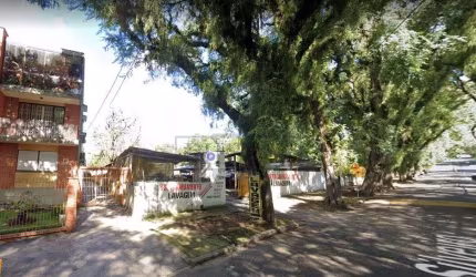 Terreno à venda na Rua Silveiro, 572, Menino Deus, Porto Alegre por R$ 5.000.000
