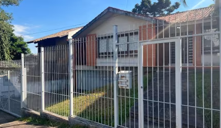 Casa com 4 quartos à venda na Rua Manajó, 301, Vila Assunção, Porto Alegre por R$ 1.200.000