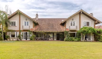Casa em condomínio fechado com 5 quartos à venda na Avenida Juca Batista, 8000, Belém Novo, Porto Alegre por R$ 7.000.000